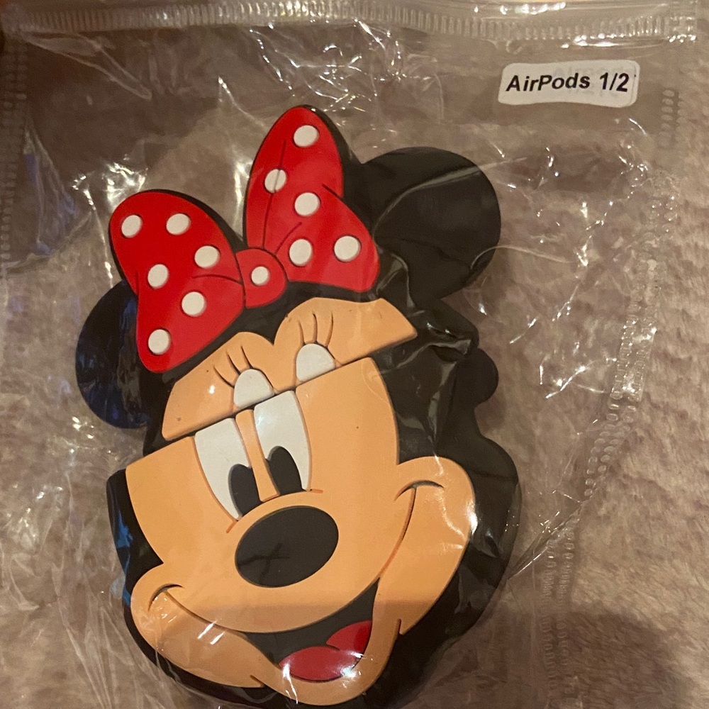 Apple AirPods 1/2 Minnie Mouse Case - Red and Black